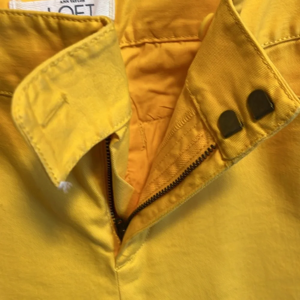 Loft Capris - Picture 6 of 6